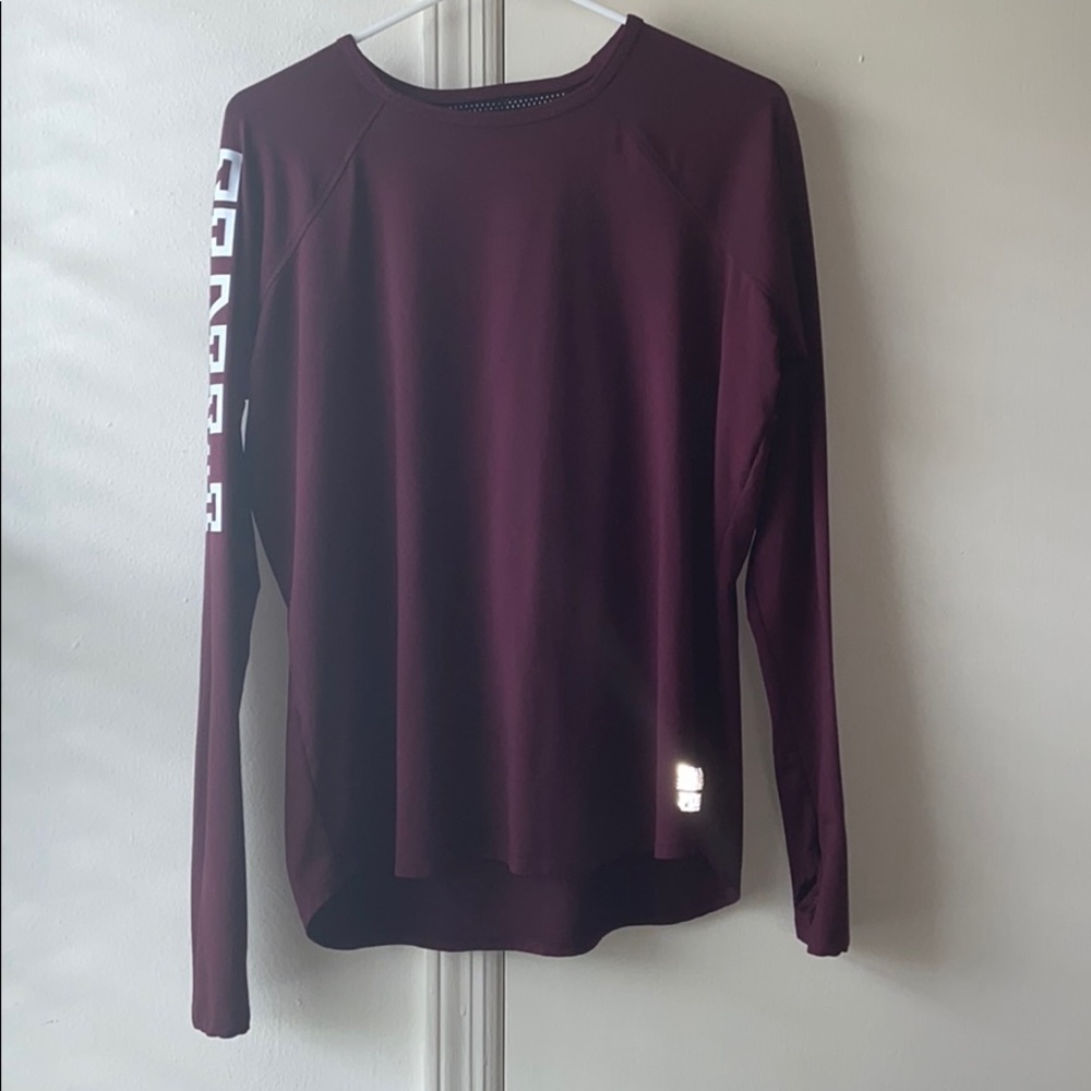 ✨reflective top✨